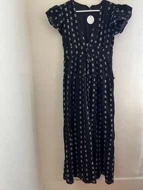 NWT En Creme Black Maxi Tier Dress with White Dot Print Large